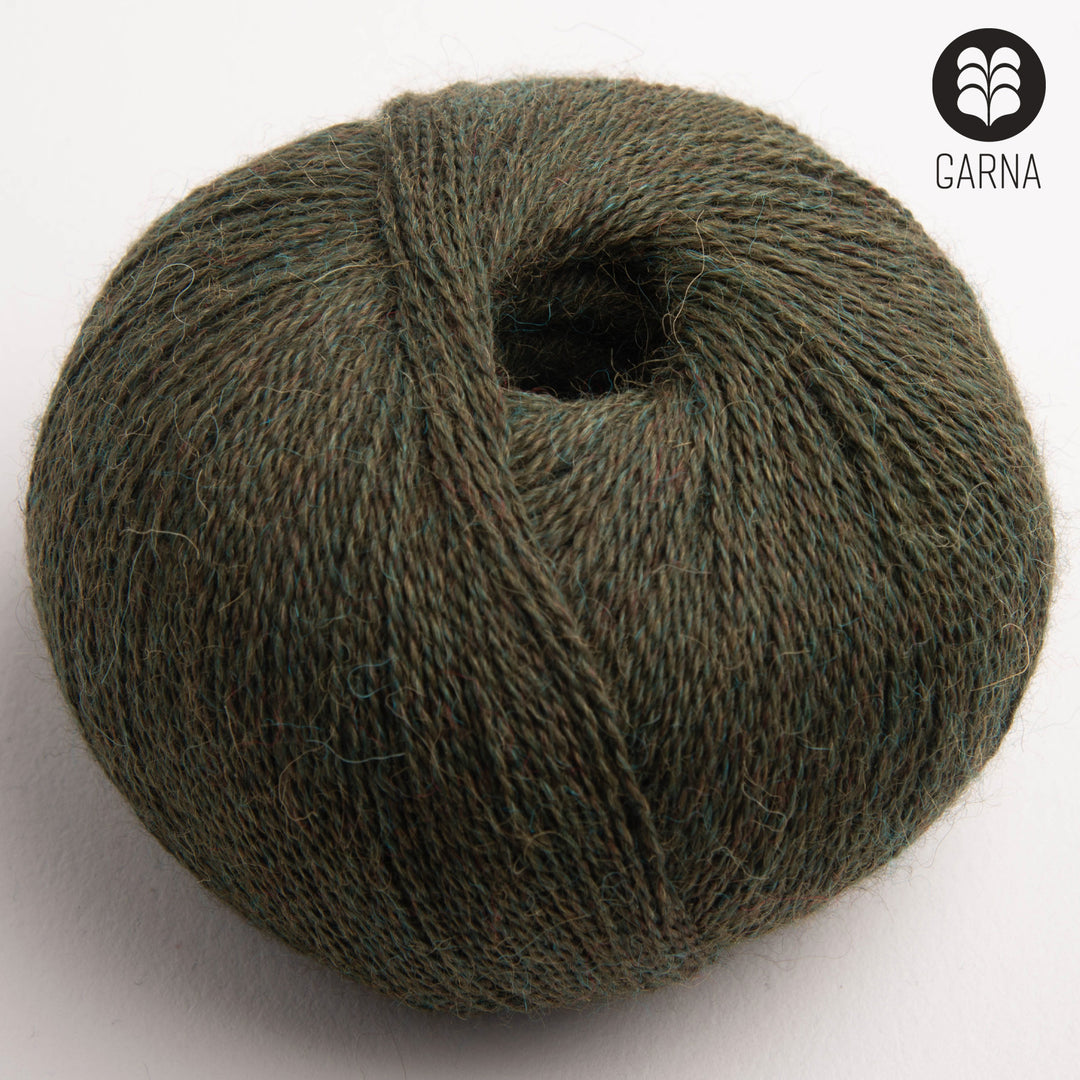 GARNA Alba Babyalpaka: 565 Jagtgrøn