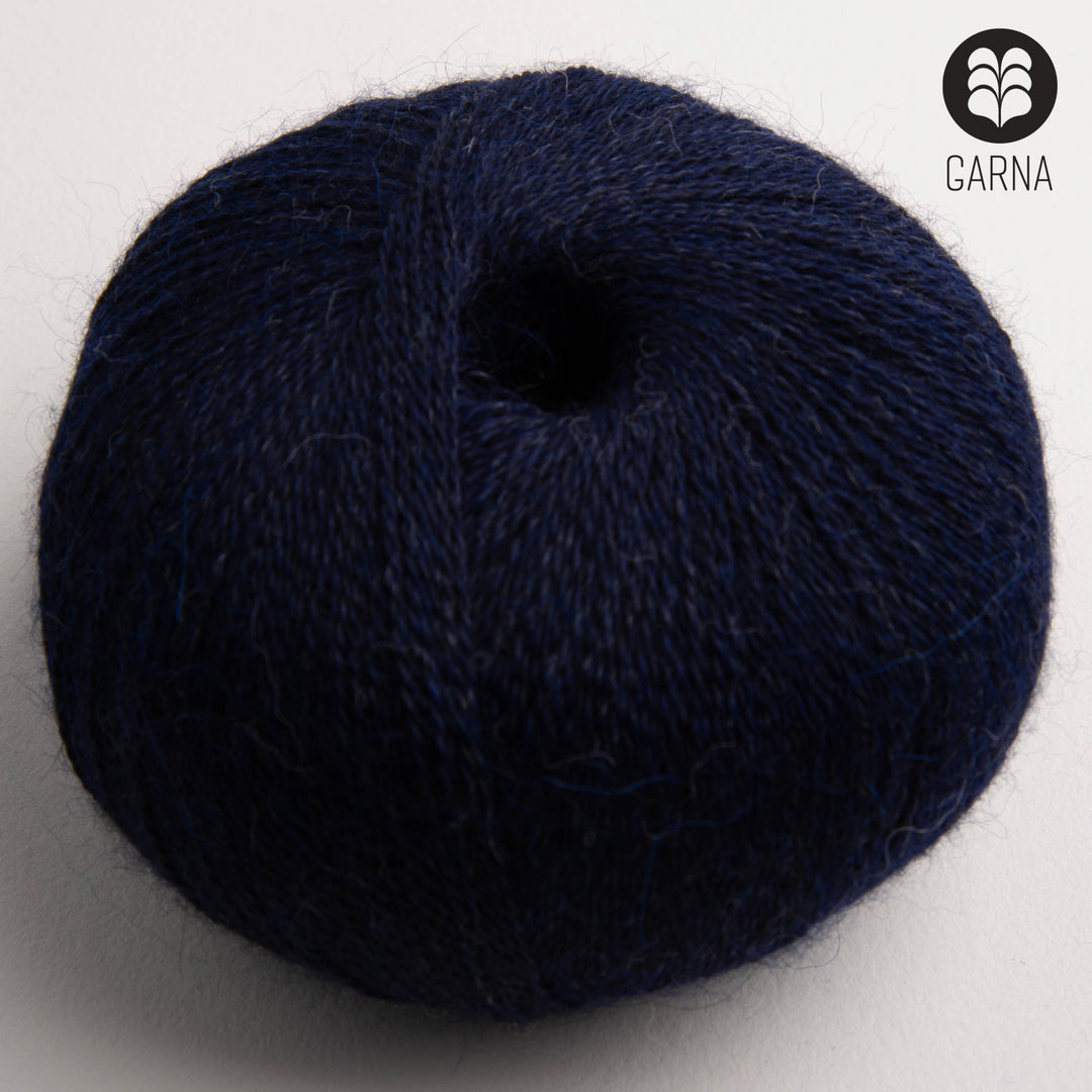 GARNA Alba Babyalpaka: 785 Meleret mørkeblå