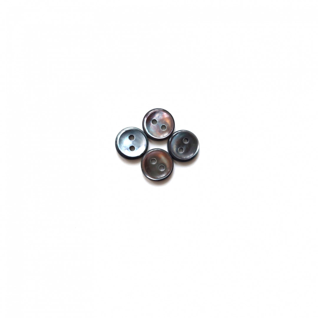 Perlmuttknopf 12 : smoky - 11 mm