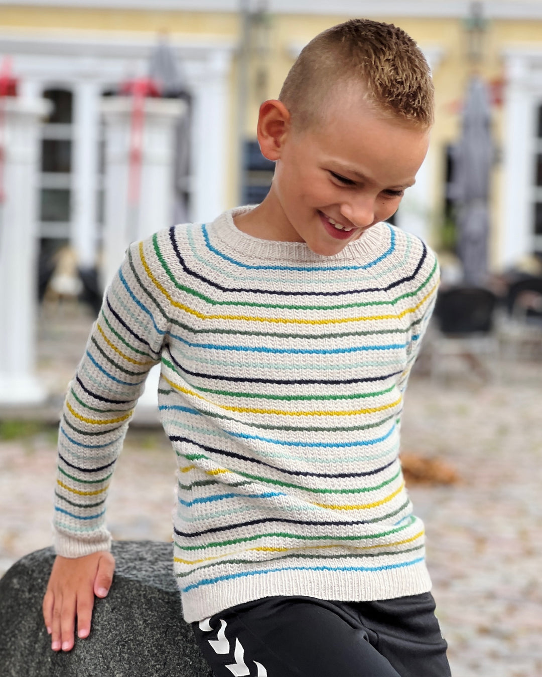 Friday Sweater Junior PetiteKnit - Strickpaket