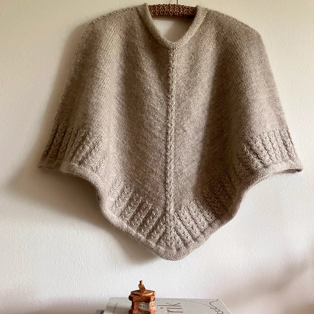 Lizzie Poncho HolstKnit – Garnset (ohne Anleitung) Mohair
