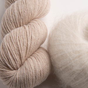 N: 252 Kalk hvid / C: 107 Natur hvid