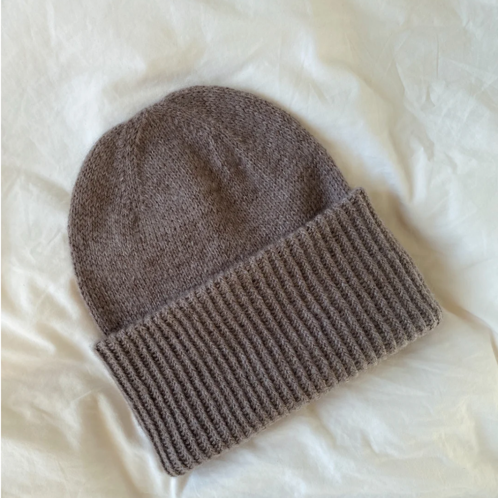 Beanie no. 3 My Favourite Things Knitwear  – Strickset Seidenmohair