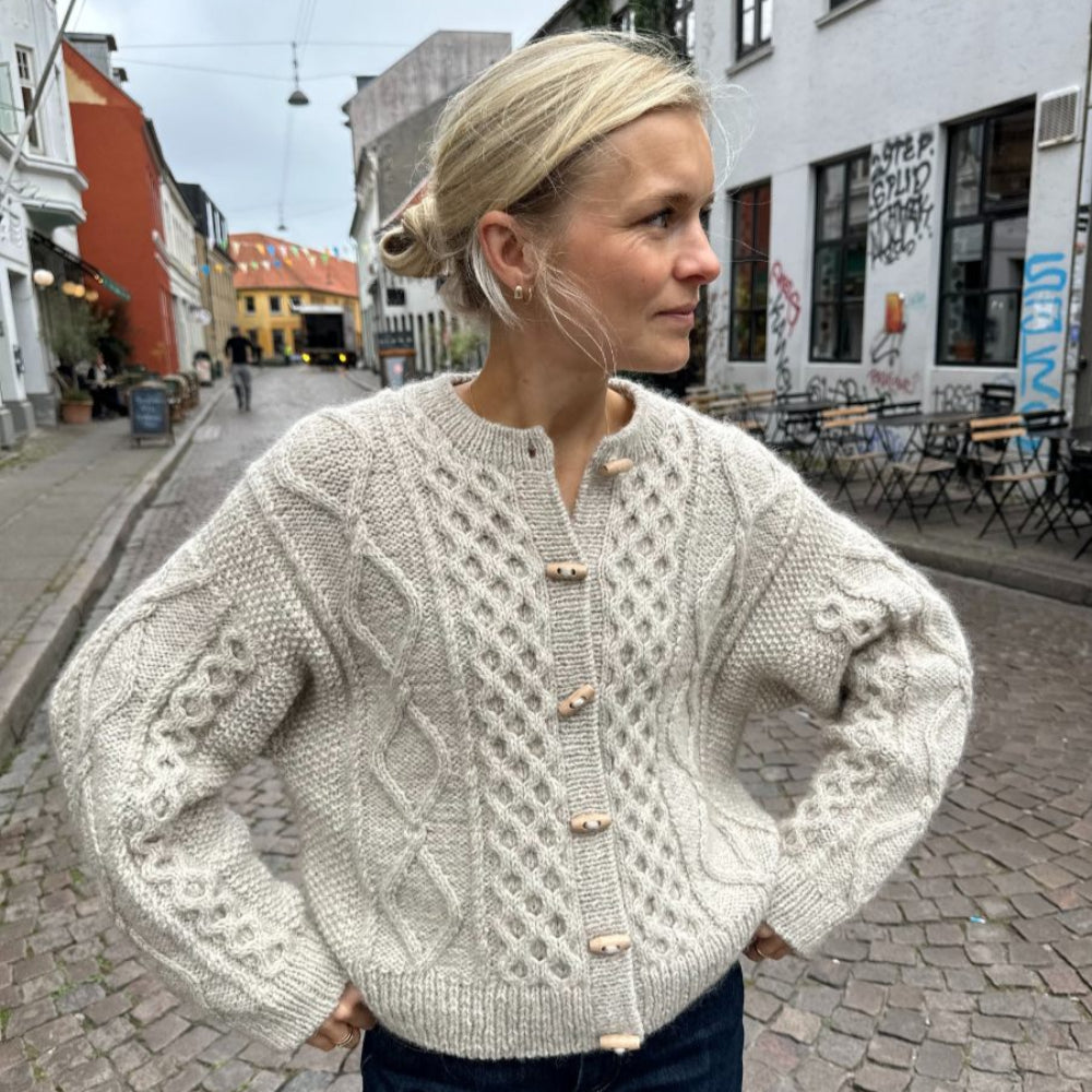 Dagmar Jacket PetiteKnit - Strickpaket