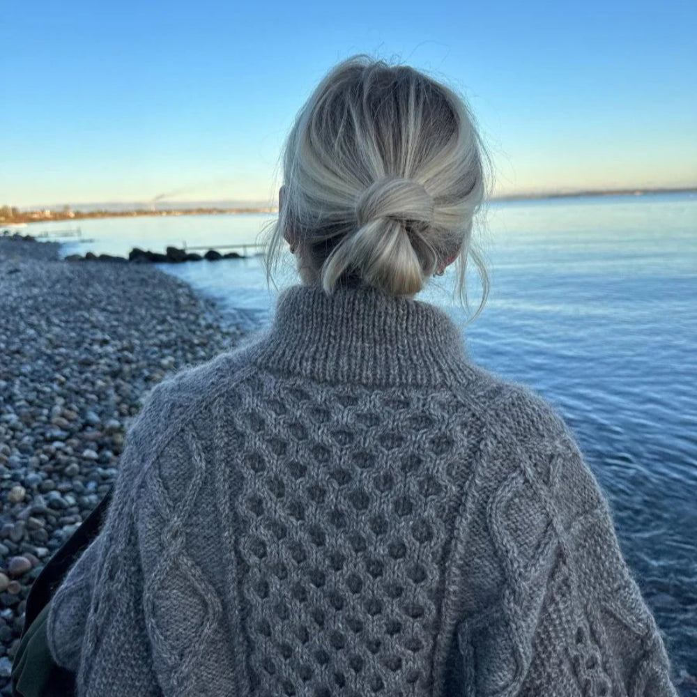Dagmar Zipper Sweater PetiteKnit - Strickpaket