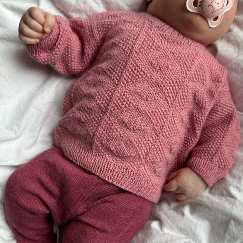 Esther Sweater Baby PetiteKnit - Strickset