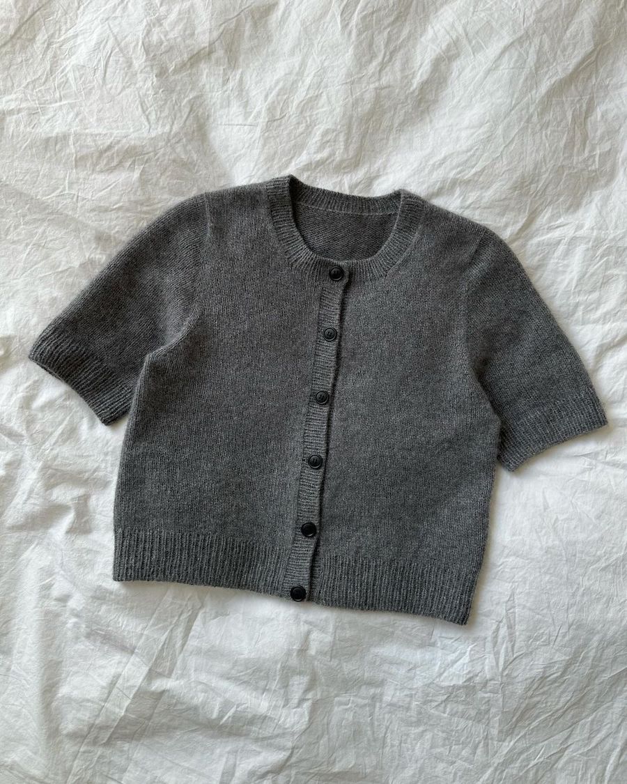 Maggie Cardigan PetiteKnit - Strickpaket Kaschmir