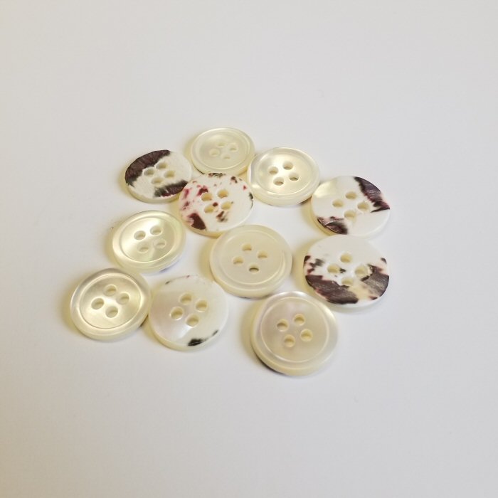 Perlmuttknopf 3: Naturweiß – 15 mm
