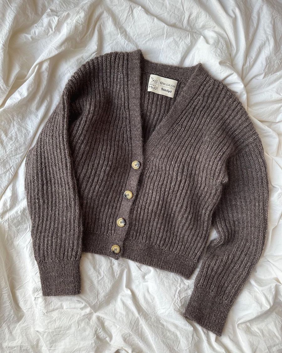 Agnete Cardigan PetiteKnit - Strickpaket